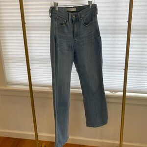 Ayr The Pop Size 29 cropped light rinse 27”inseam